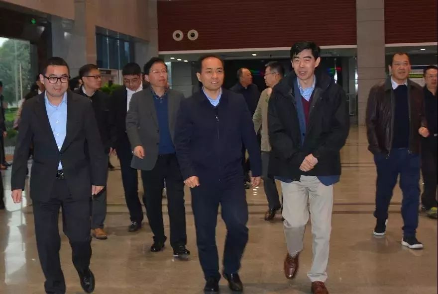 新能源新风向 | 国家发改委环资司领导一行调研中联娱乐公司